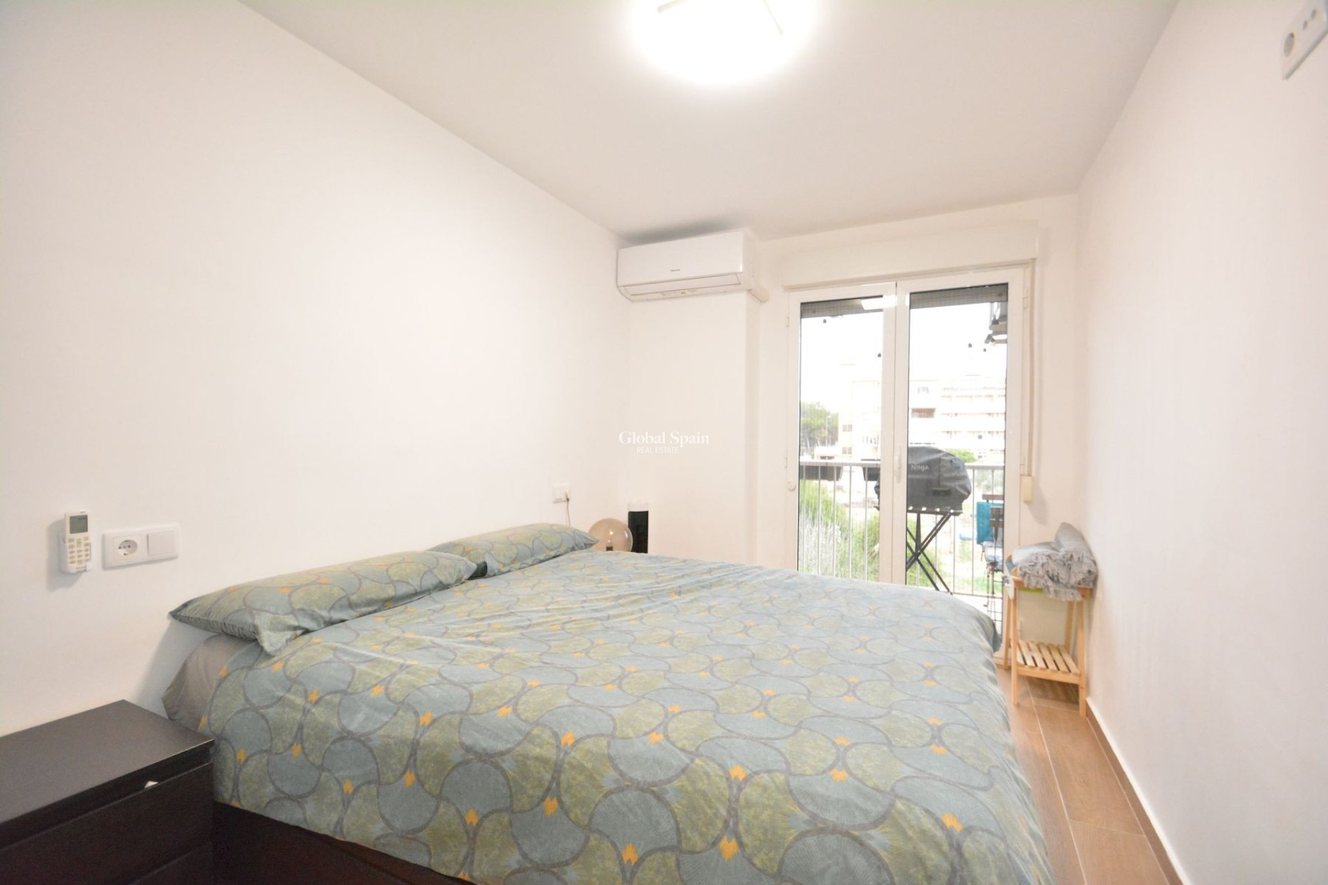 Resale - APARTMENT -
GUARDAMAR DEL SEGURA - Costa Blanca