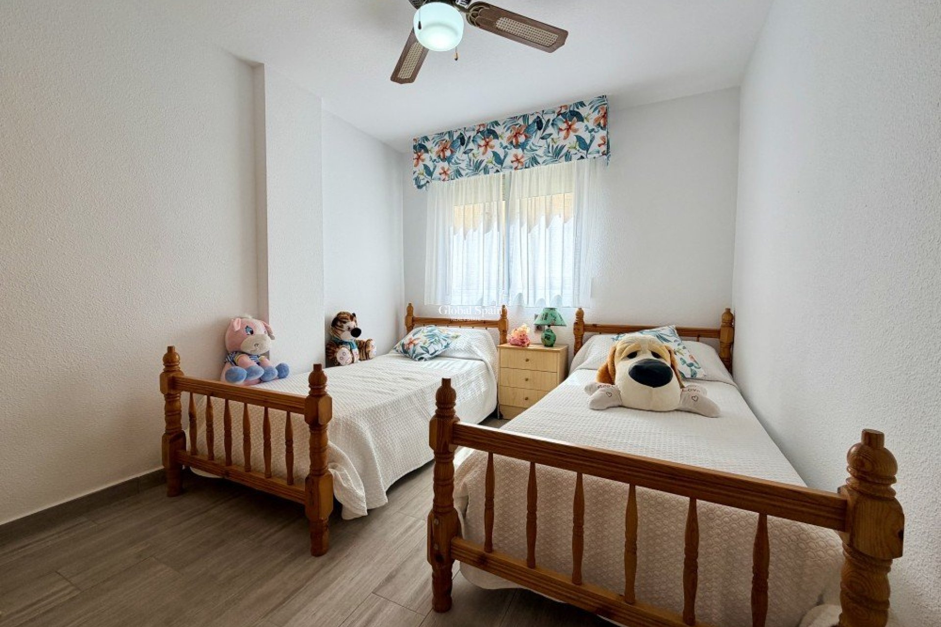 Resale - APARTMENT -
GUARDAMAR DEL SEGURA - Costa Blanca