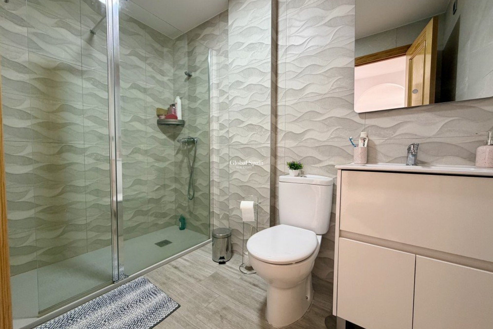 Resale - APARTMENT -
GUARDAMAR DEL SEGURA - Costa Blanca