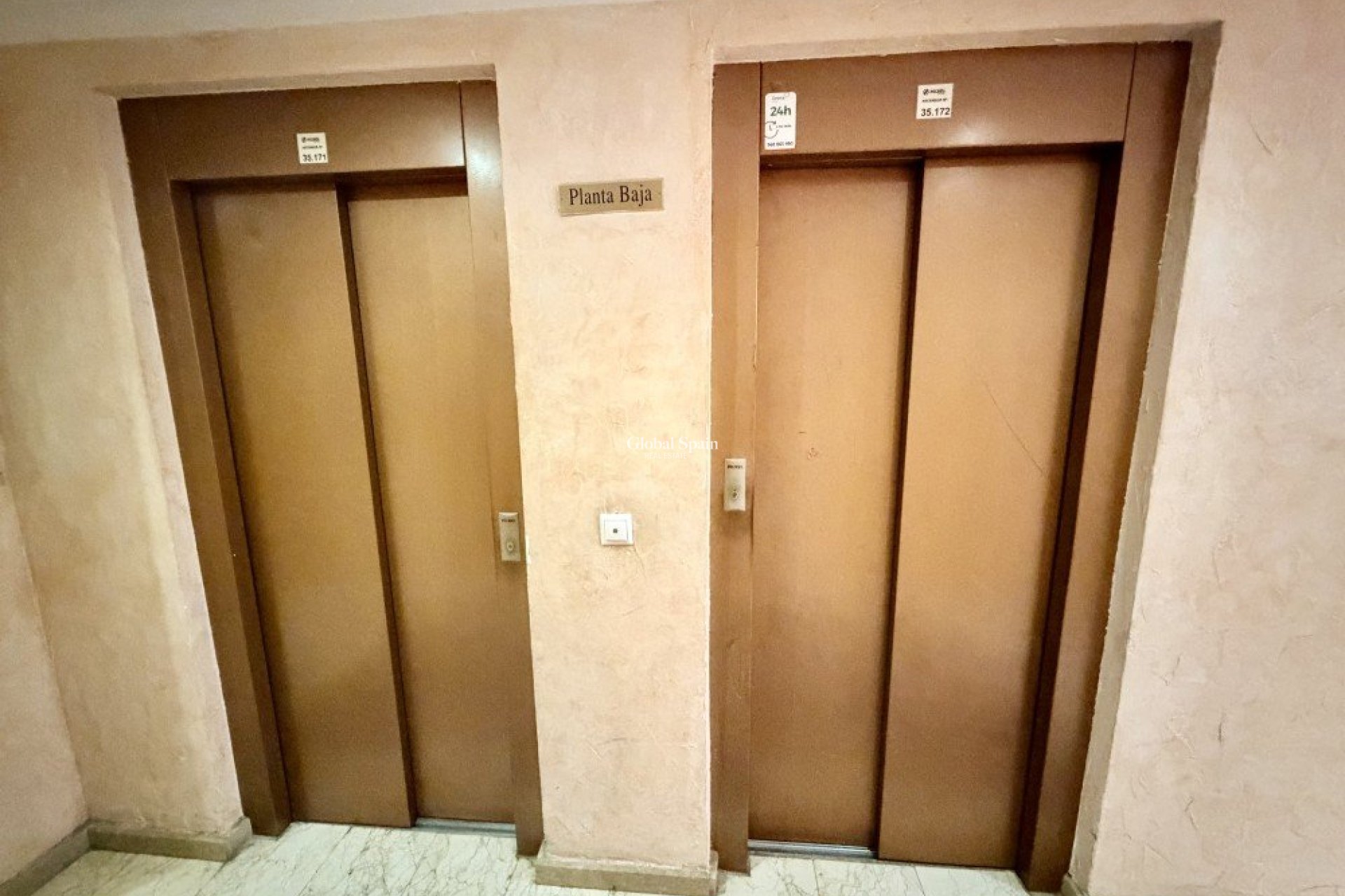 Resale - APARTMENT -
GUARDAMAR DEL SEGURA - Costa Blanca