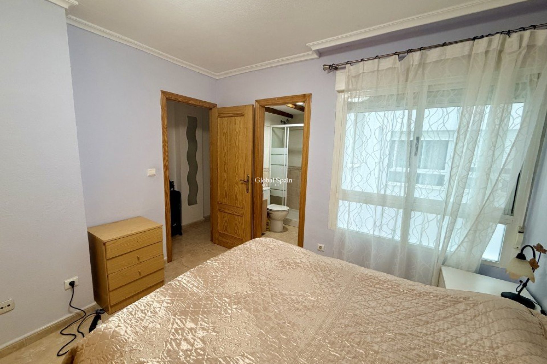 Resale - APARTMENT -
GUARDAMAR DEL SEGURA - Costa Blanca