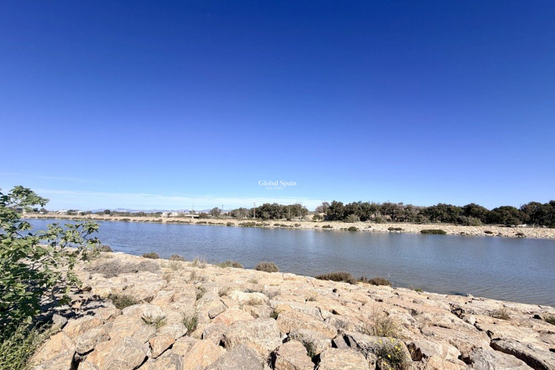 Resale - APARTMENT -
GUARDAMAR DEL SEGURA - Costa Blanca