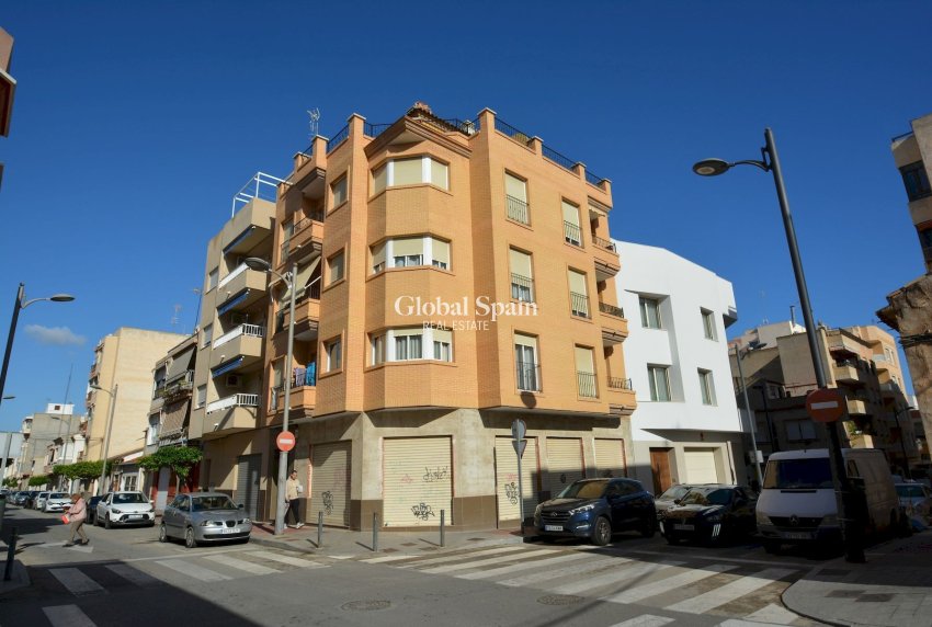Resale - APARTMENT -
GUARDAMAR DEL SEGURA - Costa Blanca