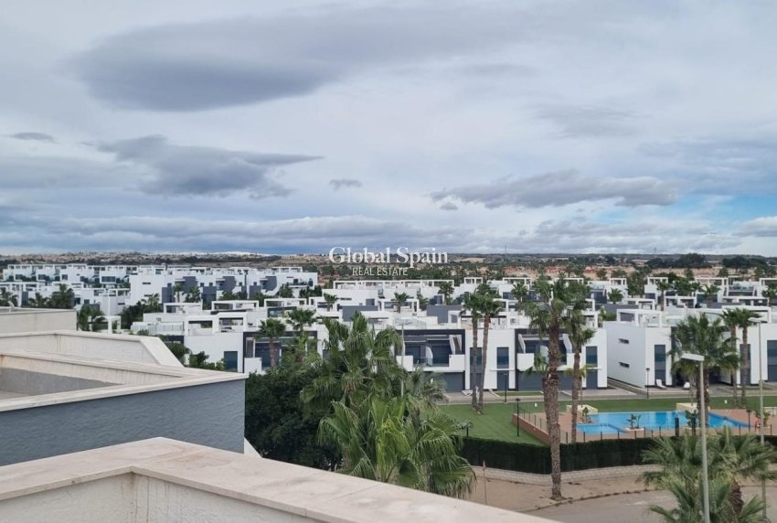 Resale - APARTMENT -
GUARDAMAR DEL SEGURA - Costa Blanca