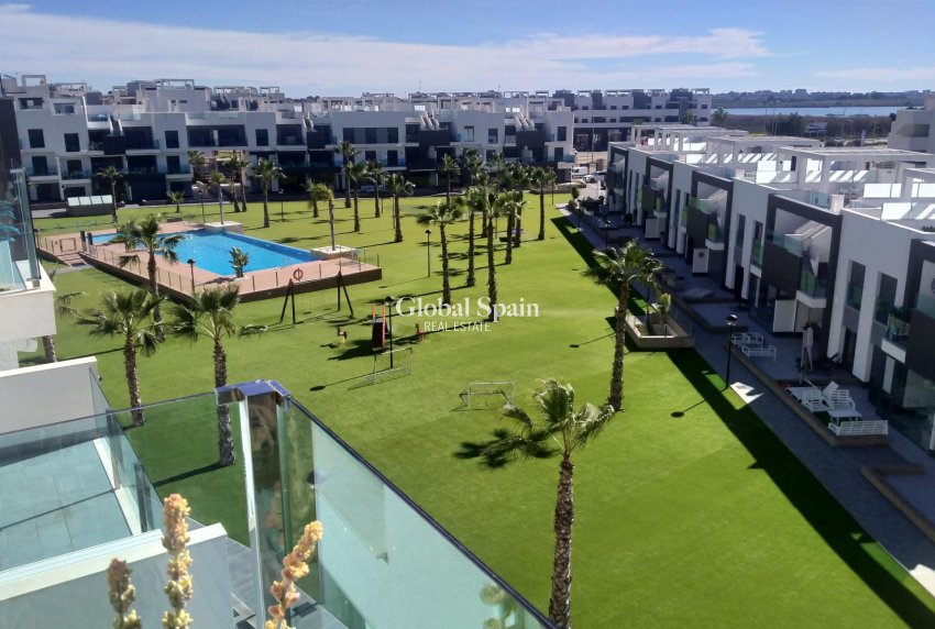 Resale - APARTMENT -
GUARDAMAR DEL SEGURA - Costa Blanca