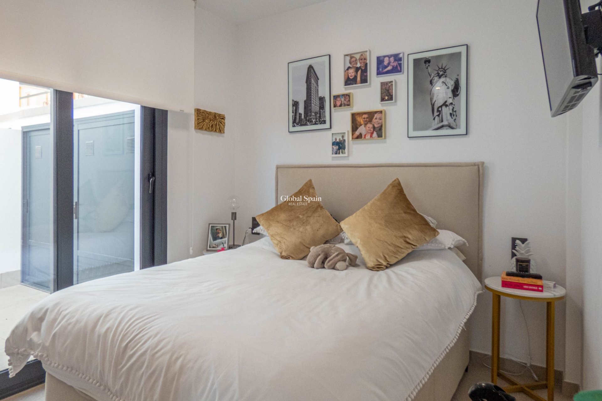 Resale - APARTMENT -
GUARDAMAR DEL SEGURA - Costa Blanca