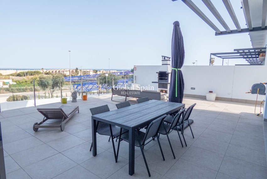 Resale - APARTMENT -
GUARDAMAR DEL SEGURA - Costa Blanca