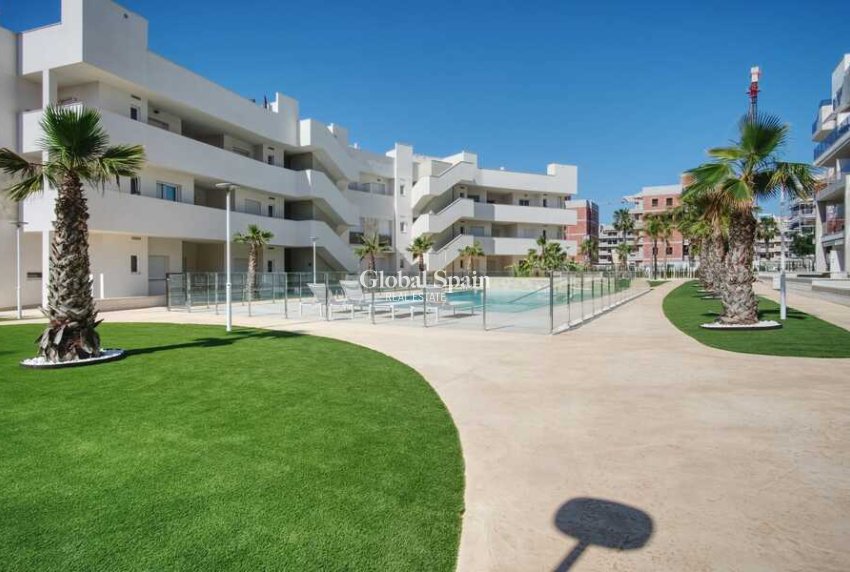 Resale - APARTMENT -
GUARDAMAR DEL SEGURA - Costa Blanca