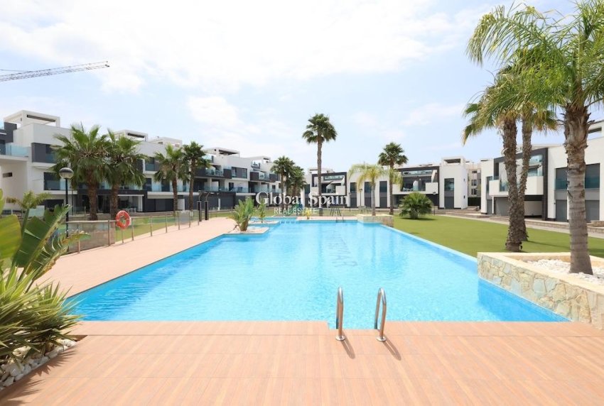 Resale - APARTMENT -
GUARDAMAR DEL SEGURA - Costa Blanca