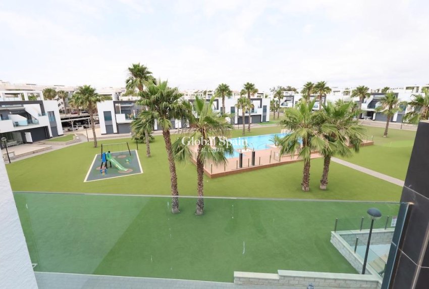 Resale - APARTMENT -
GUARDAMAR DEL SEGURA - Costa Blanca