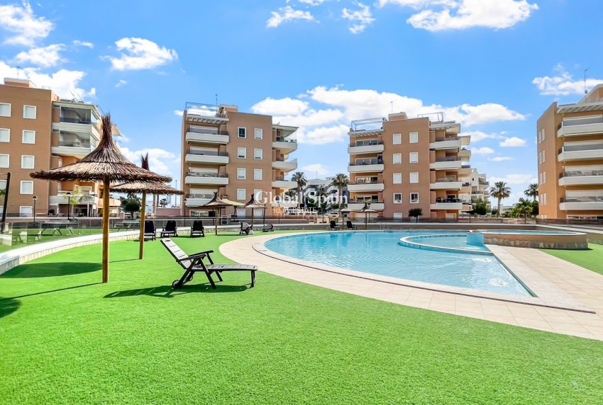 Resale - APARTMENT -
GUARDAMAR DEL SEGURA - Costa Blanca