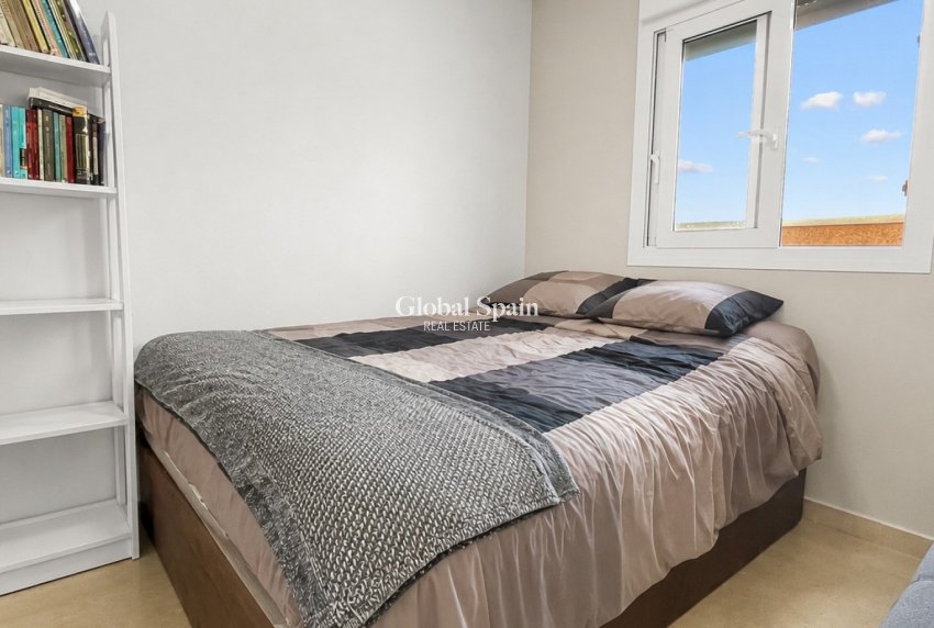Resale - APARTMENT -
GUARDAMAR DEL SEGURA - Costa Blanca