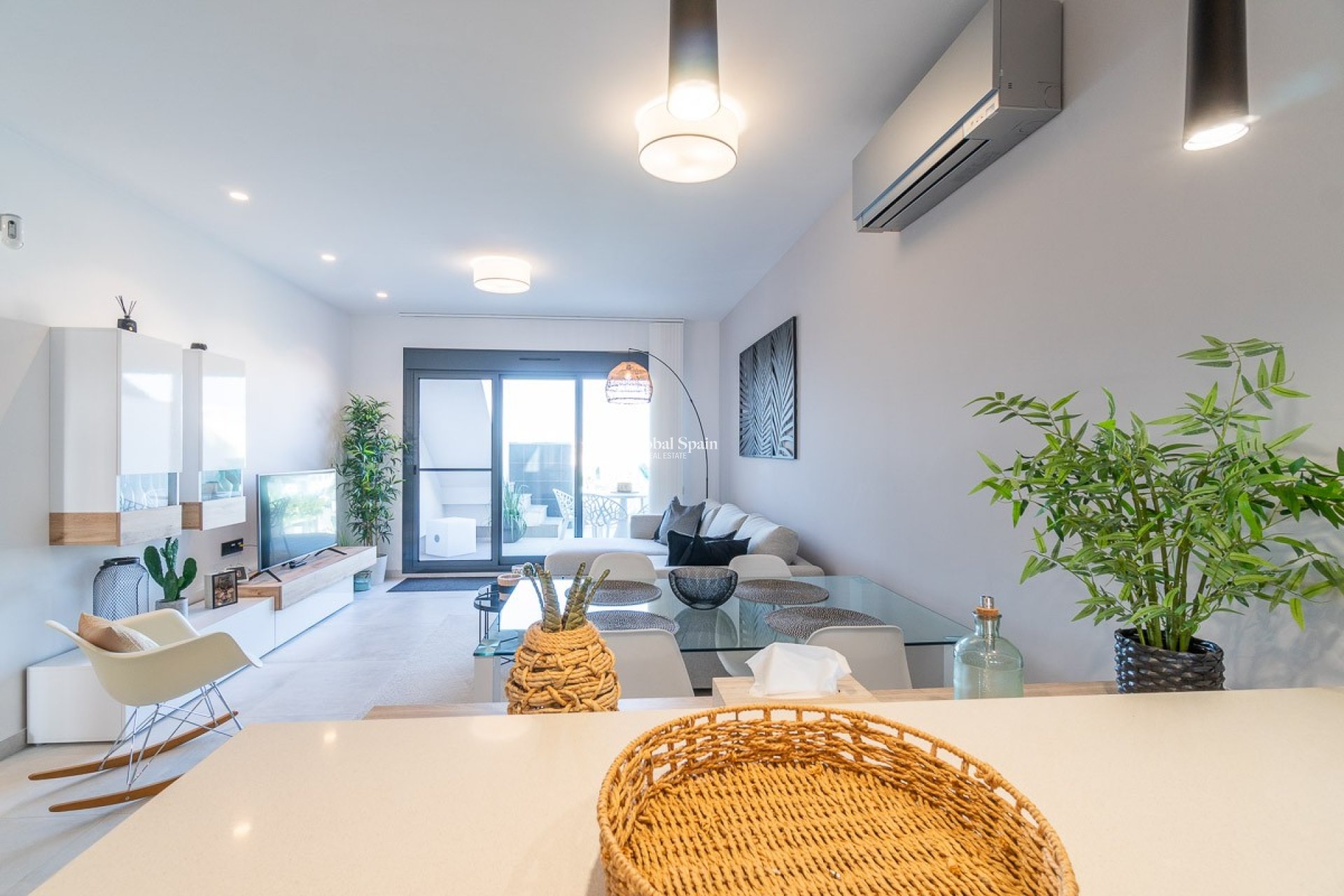 Resale - APARTMENT -
GUARDAMAR DEL SEGURA - Costa Blanca