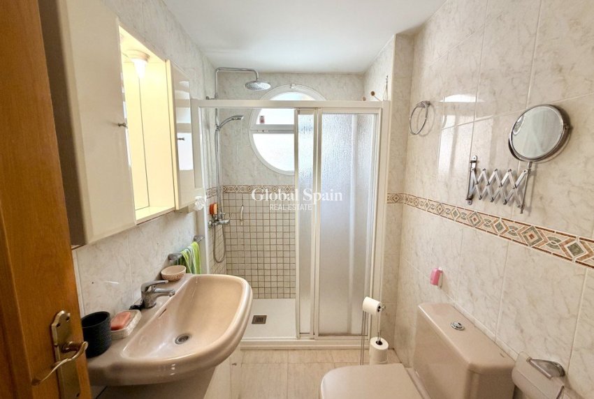 Resale - APARTMENT -
GUARDAMAR DEL SEGURA - Costa Blanca