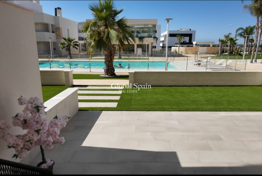 Resale - APARTMENT -
GUARDAMAR DEL SEGURA - Costa Blanca