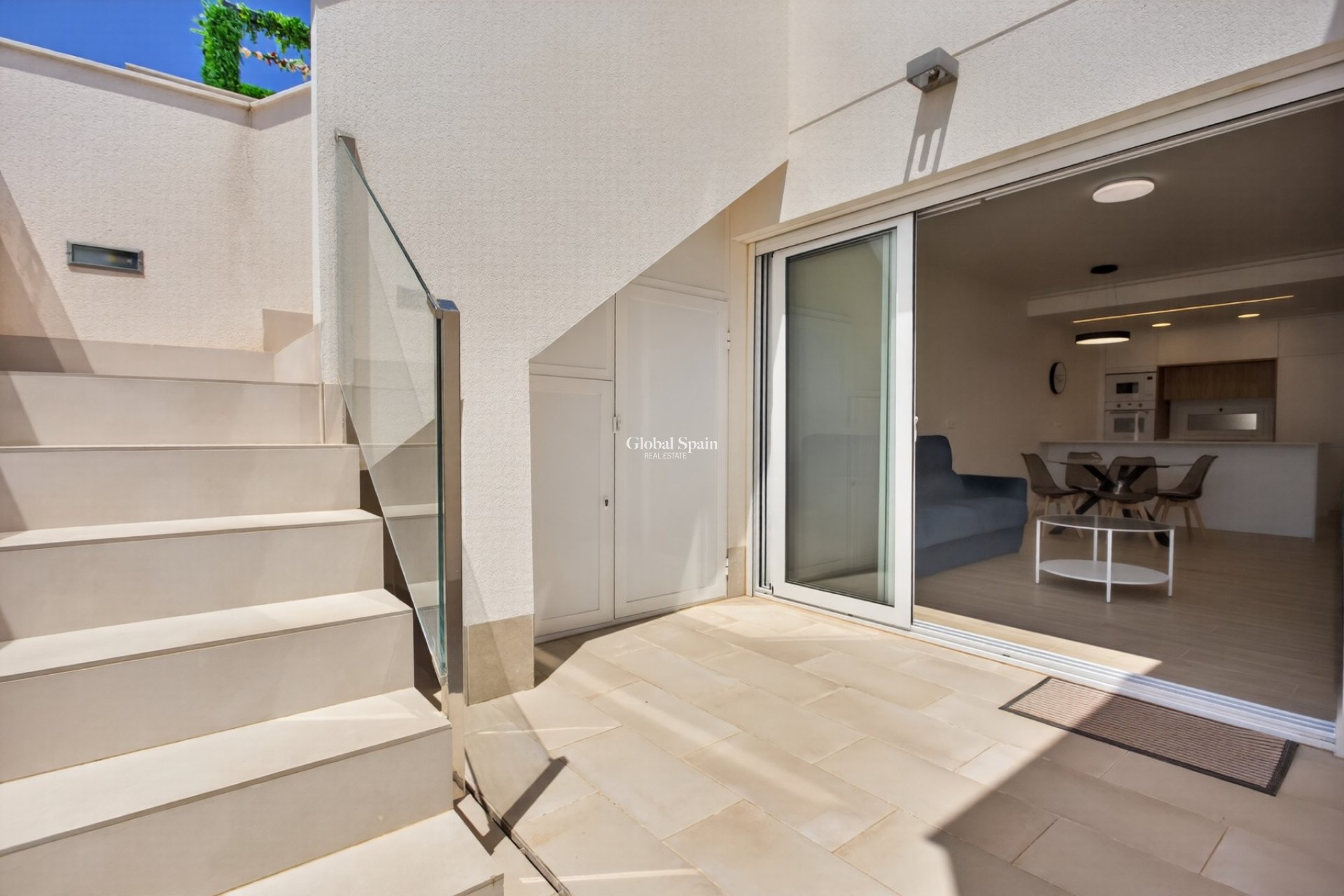 Resale - APARTMENT -
GUARDAMAR DEL SEGURA - Costa Blanca