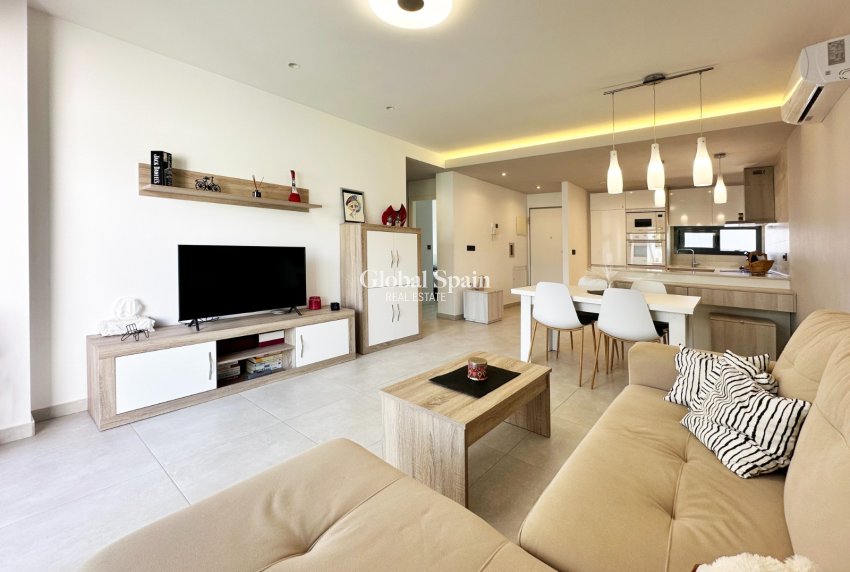 Resale - APARTMENT -
GUARDAMAR DEL SEGURA - Costa Blanca