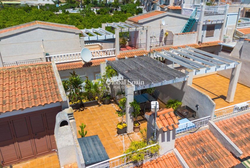 Resale - APARTMENT -
GUARDAMAR DEL SEGURA - El moncayo