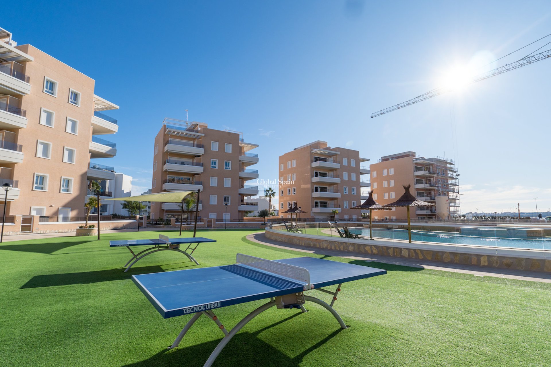 Resale - APARTMENT -
GUARDAMAR DEL SEGURA - El Raso