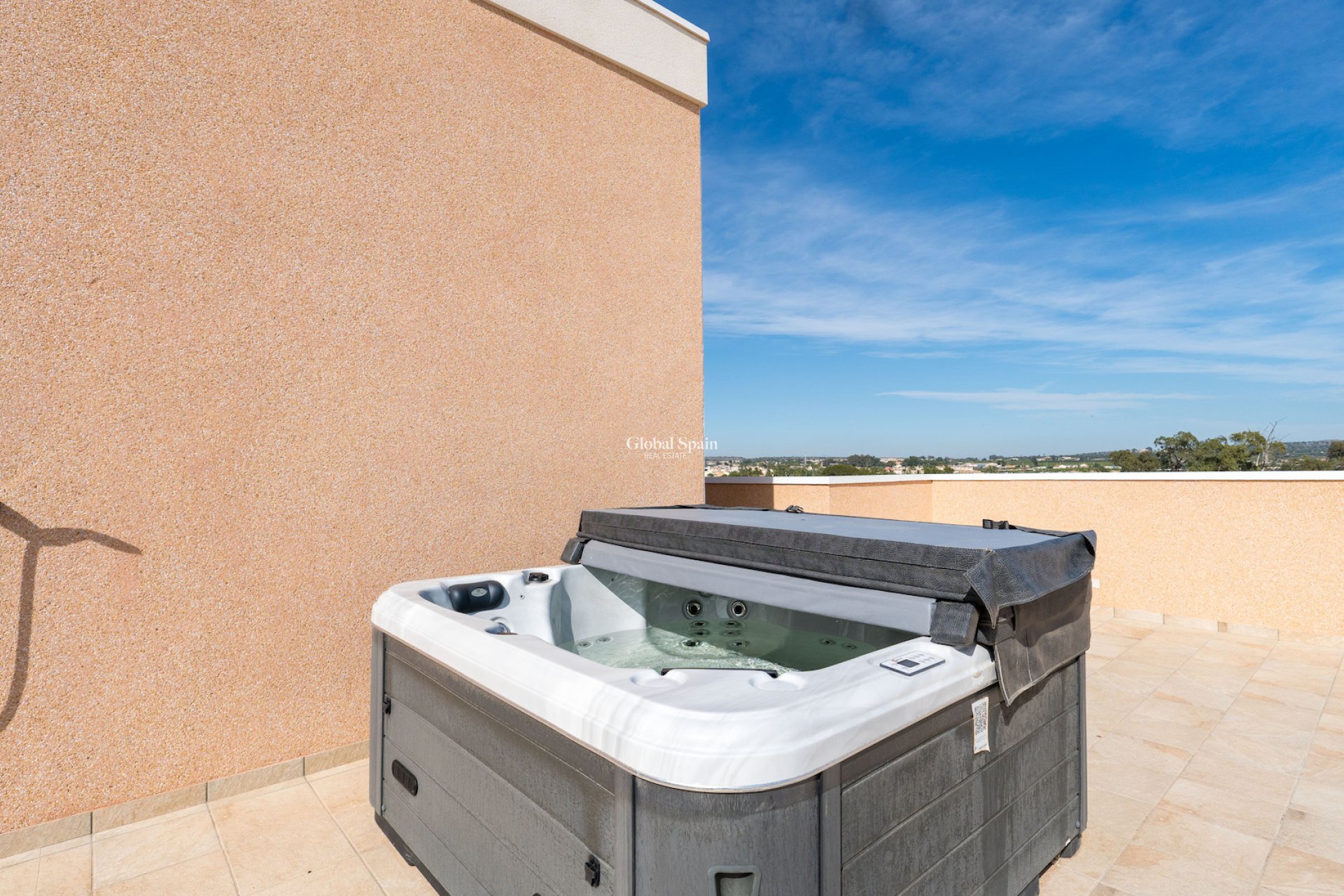 Resale - APARTMENT -
GUARDAMAR DEL SEGURA - El Raso