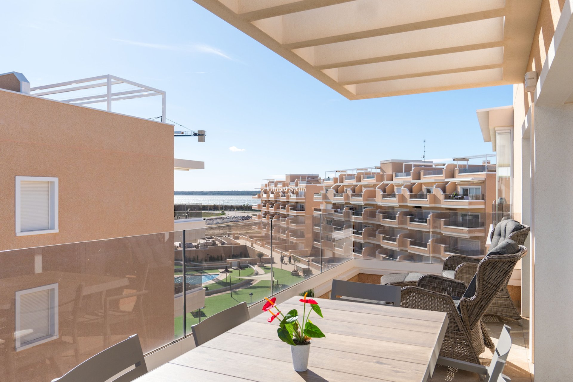 Resale - APARTMENT -
GUARDAMAR DEL SEGURA - El Raso