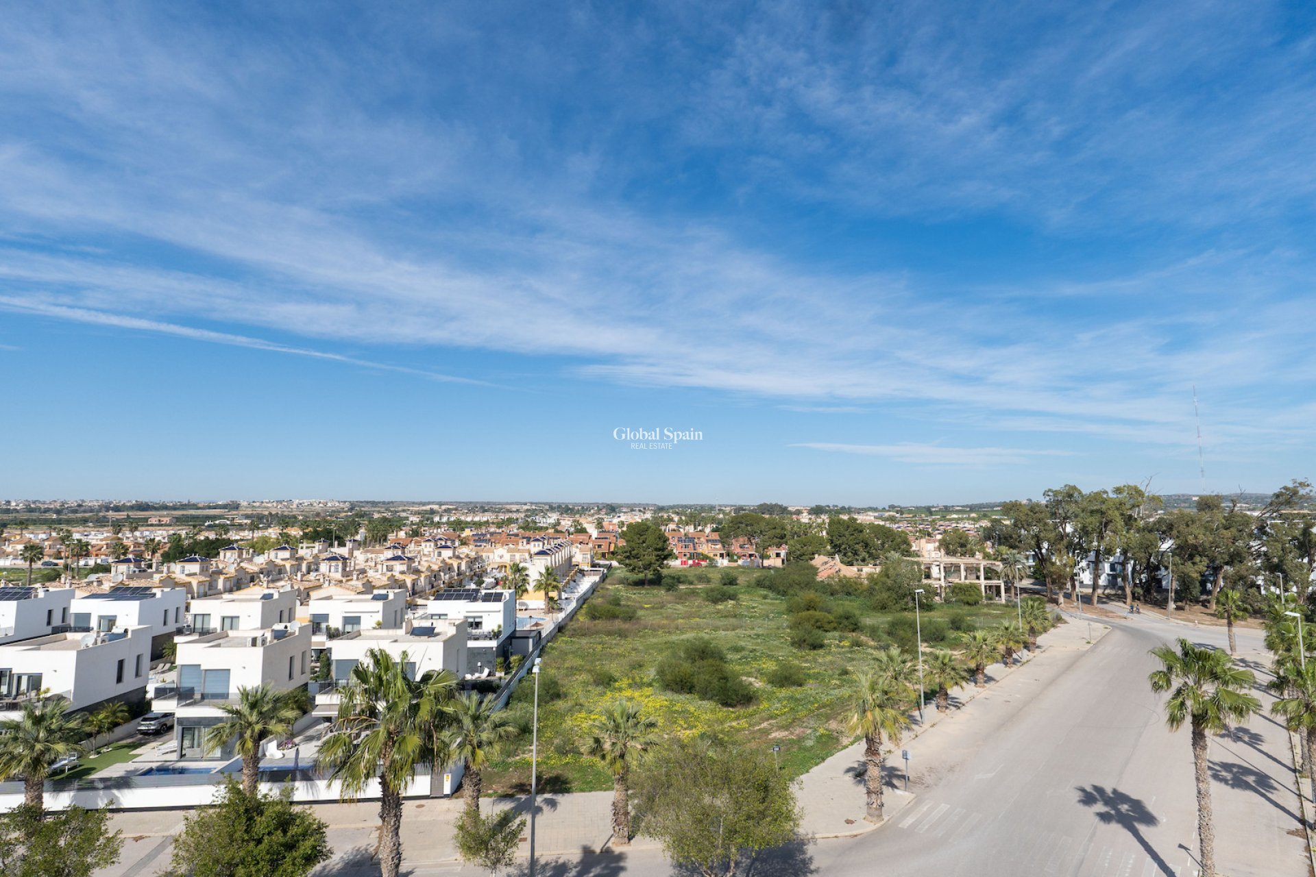 Resale - APARTMENT -
GUARDAMAR DEL SEGURA - El Raso