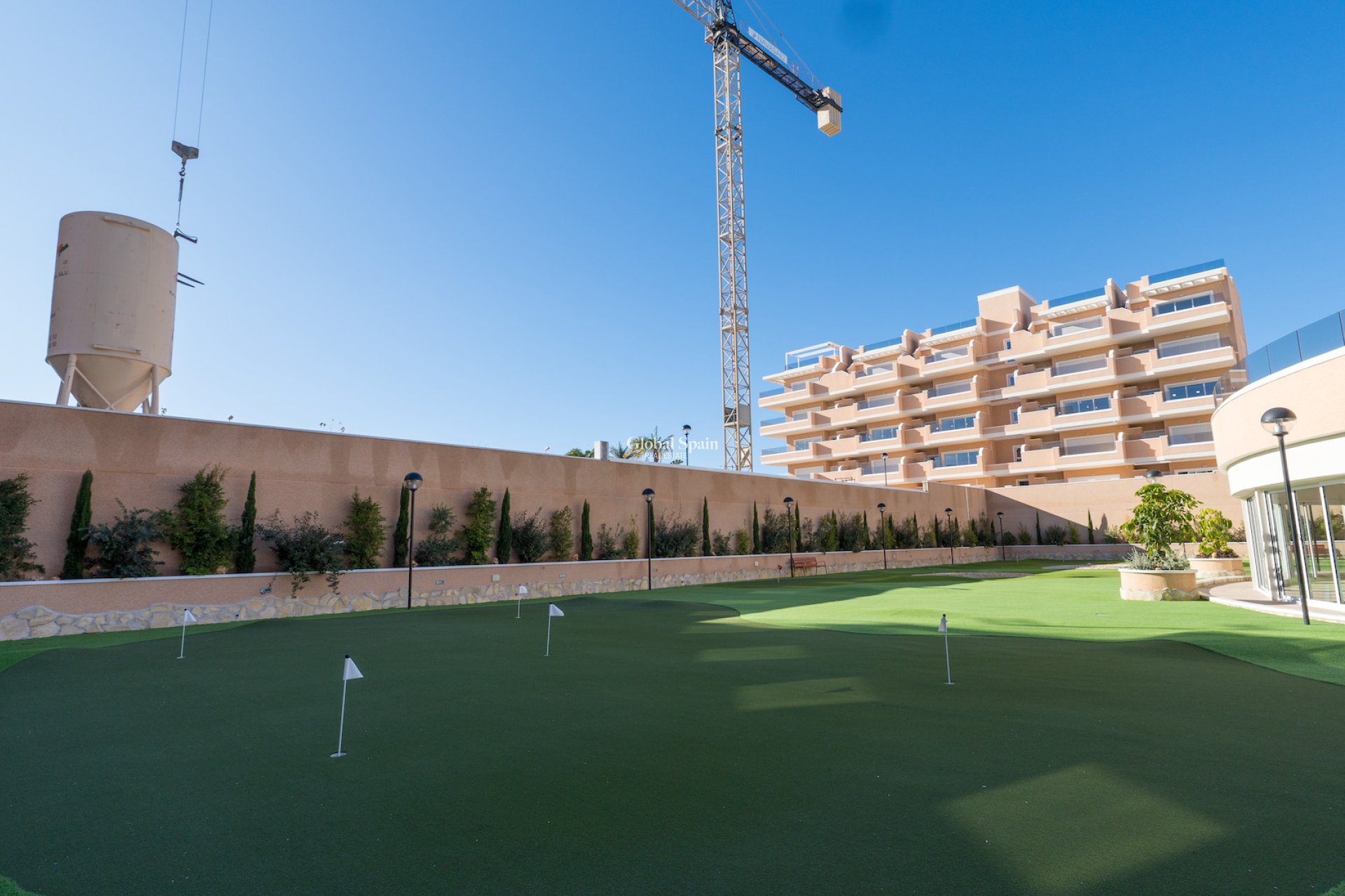 Resale - APARTMENT -
GUARDAMAR DEL SEGURA - El Raso