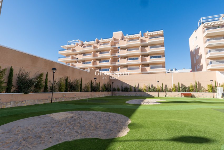 Resale - APARTMENT -
GUARDAMAR DEL SEGURA - El Raso
