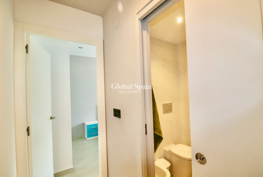 Resale - APARTMENT -
GUARDAMAR DEL SEGURA - Guardamar - El Raso