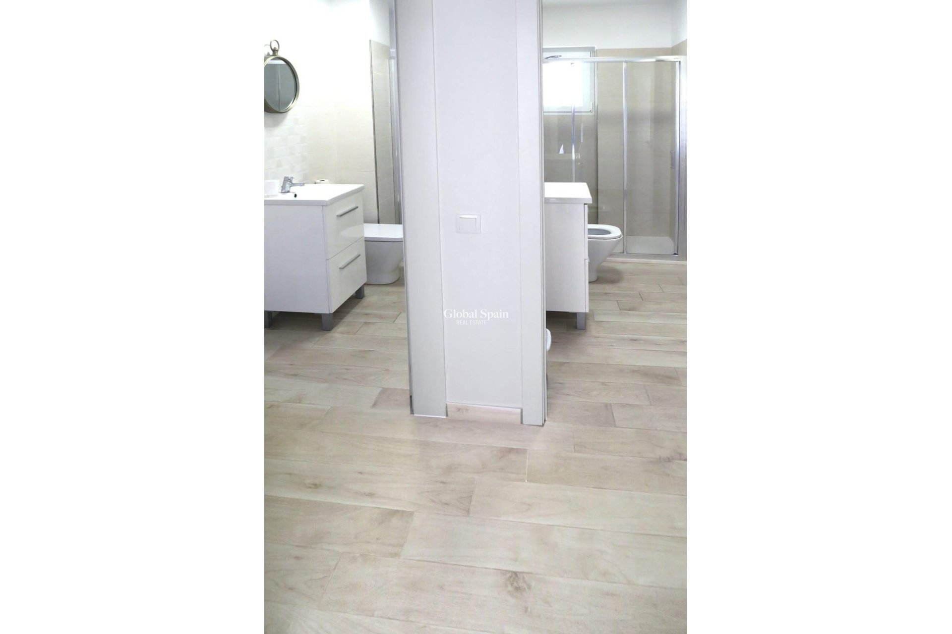 Resale - APARTMENT -
GUARDAMAR DEL SEGURA - Guardamar Playa