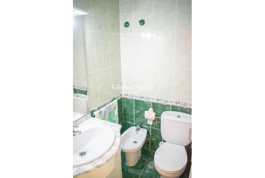 Resale - APARTMENT -
GUARDAMAR DEL SEGURA - Guardamar pueblo