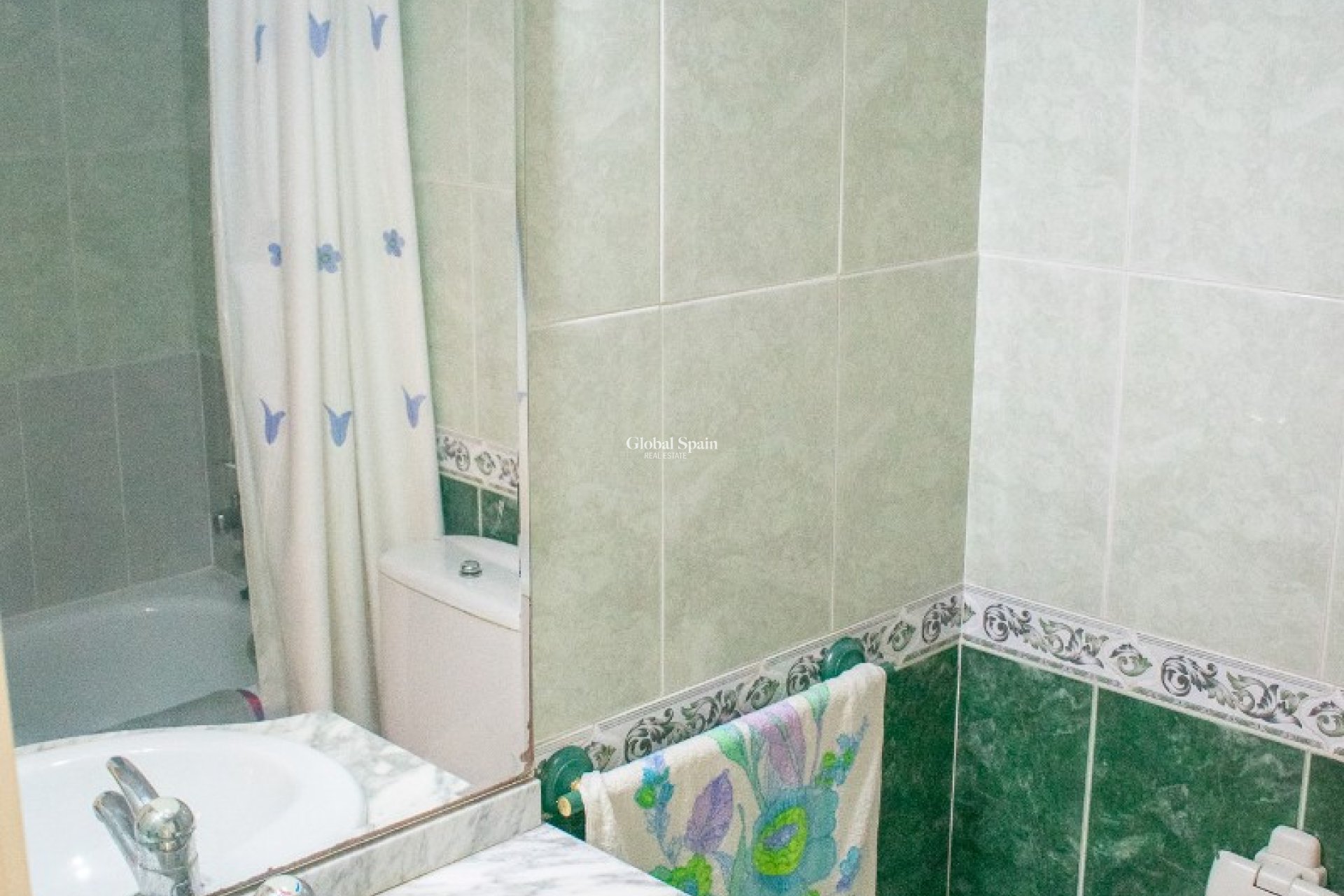 Resale - APARTMENT -
GUARDAMAR DEL SEGURA - Guardamar pueblo