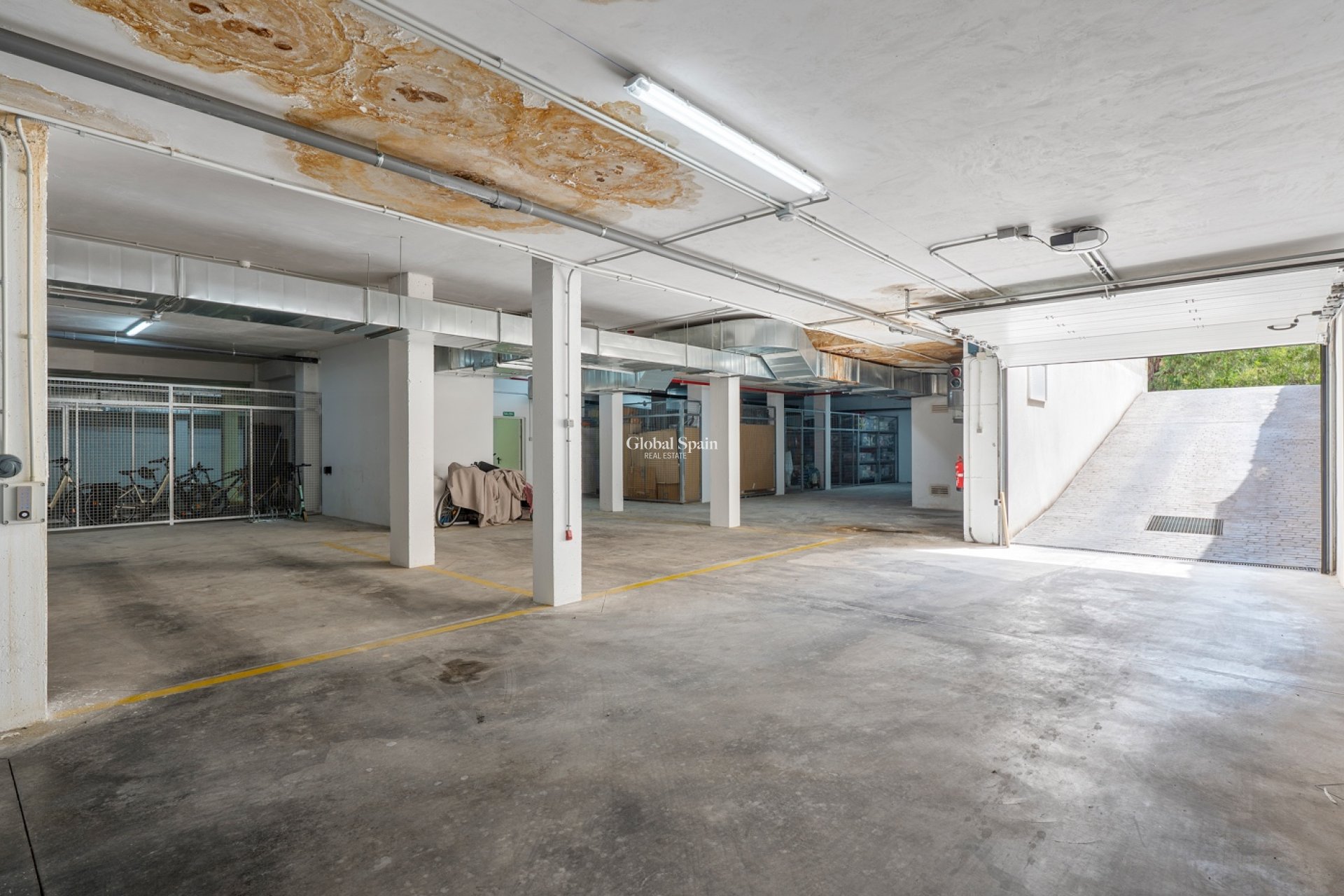 Resale - APARTMENT -
GUARDAMAR DEL SEGURA - Guardamar