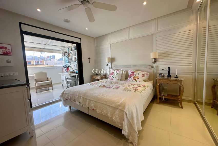 Resale - APARTMENT -
GUARDAMAR DEL SEGURA - Marjal Beach