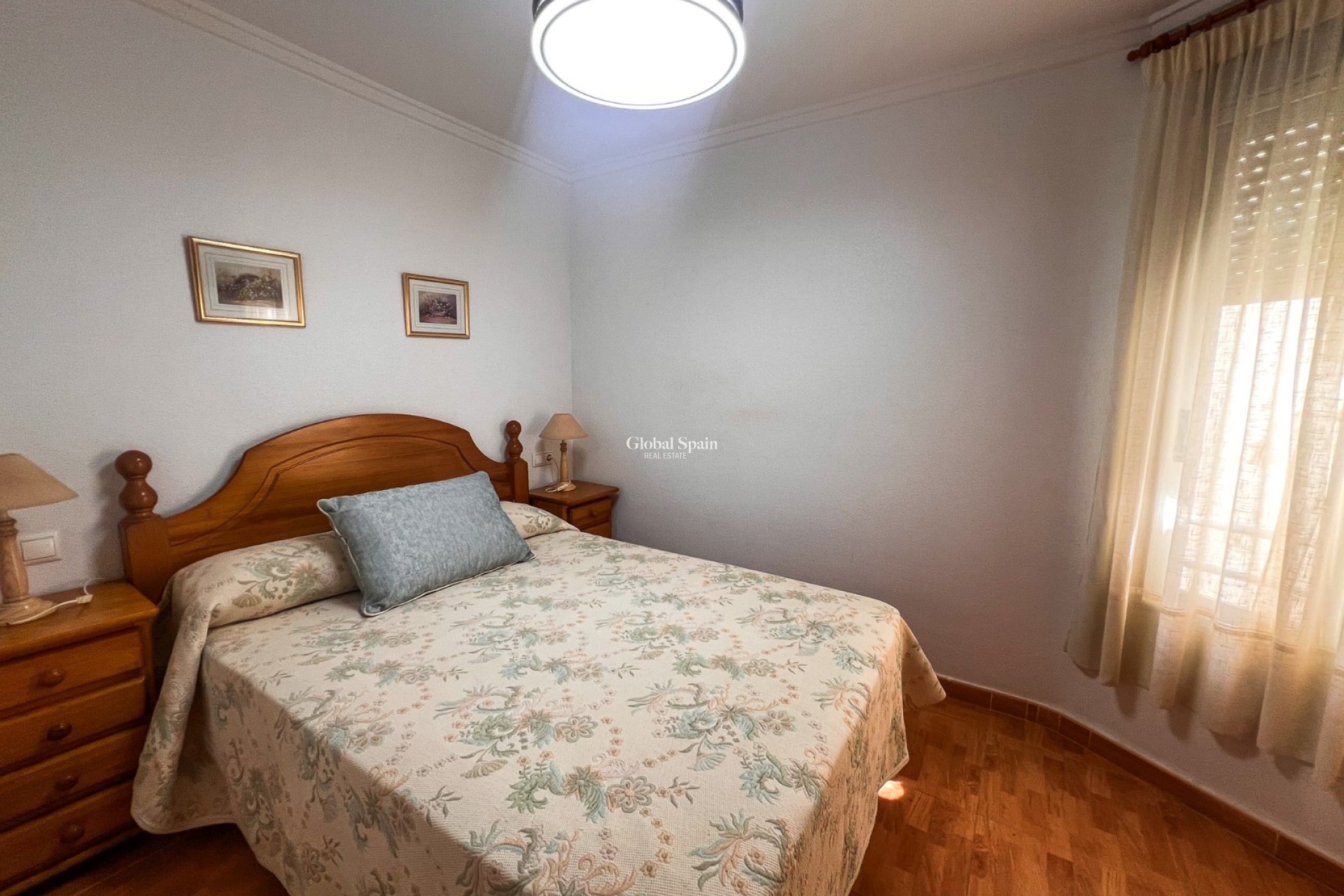 Resale - APARTMENT -
GUARDAMAR DEL SEGURA - Playa Centro Guardamar