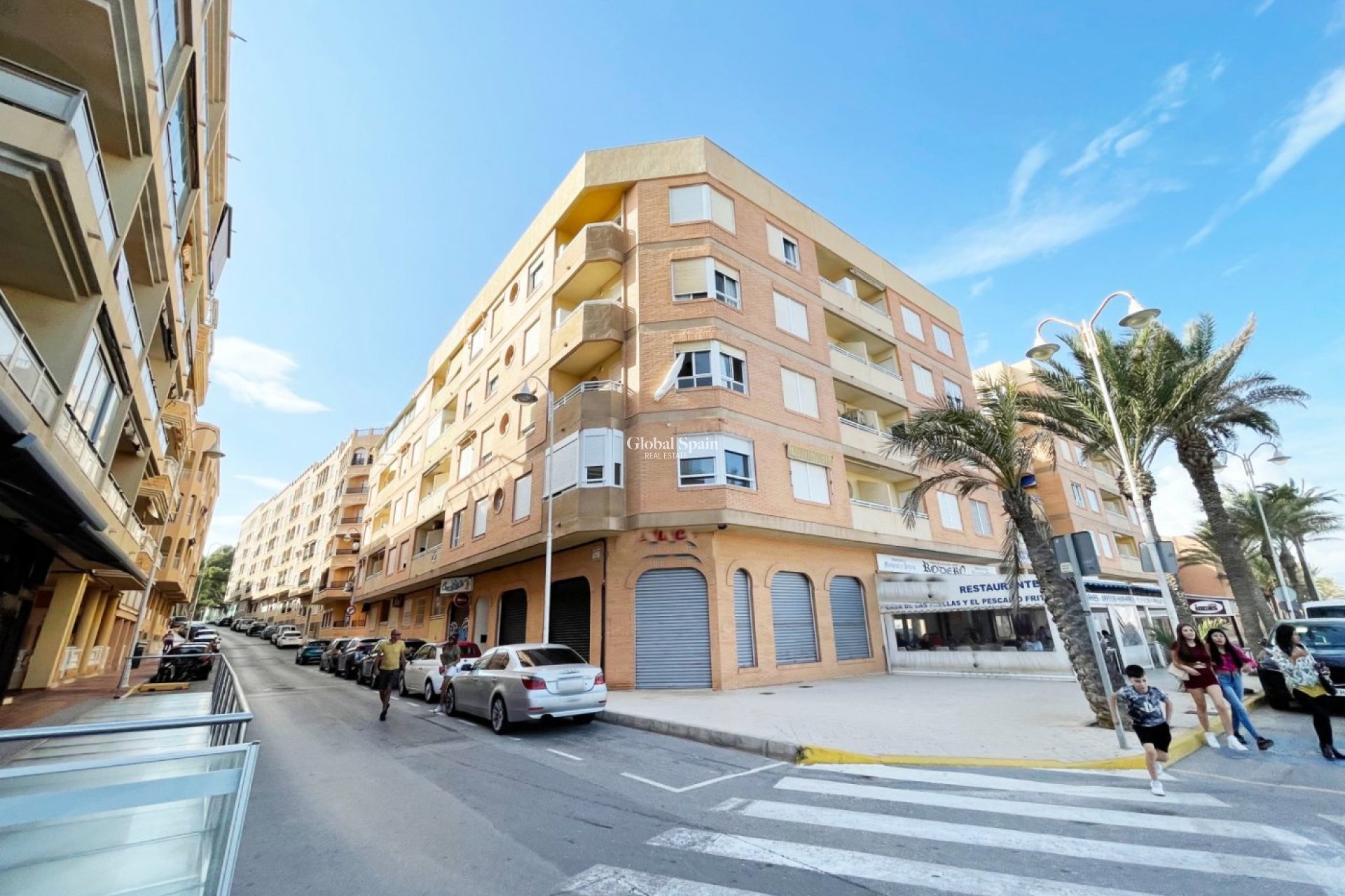 Resale - APARTMENT -
GUARDAMAR DEL SEGURA - Playa