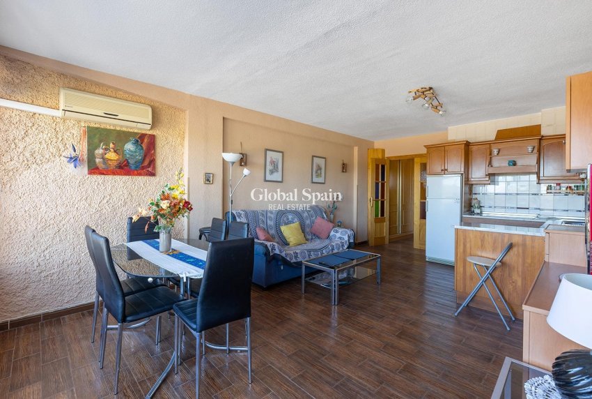 Resale - Apartment -
GUARDAMAR DEL SEGURA - Urb. pinomar