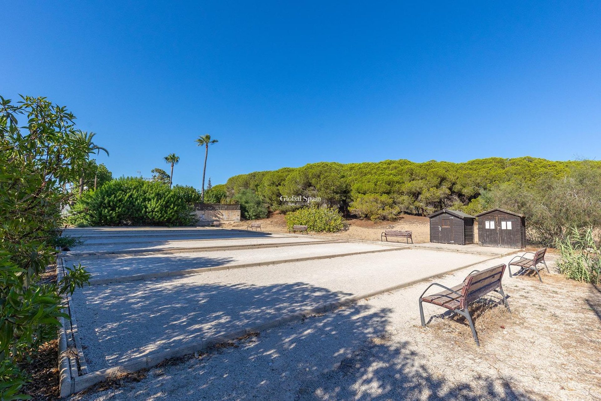 Resale - Apartment -
GUARDAMAR DEL SEGURA - Urb. pinomar