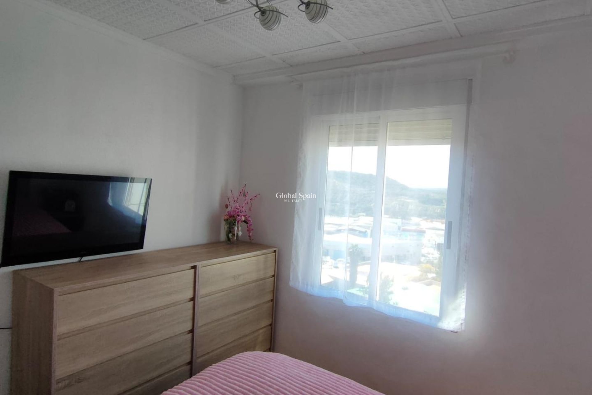 Resale - APARTMENT -
GUARDAMAR DEL SEGURA - Zona Pueblo