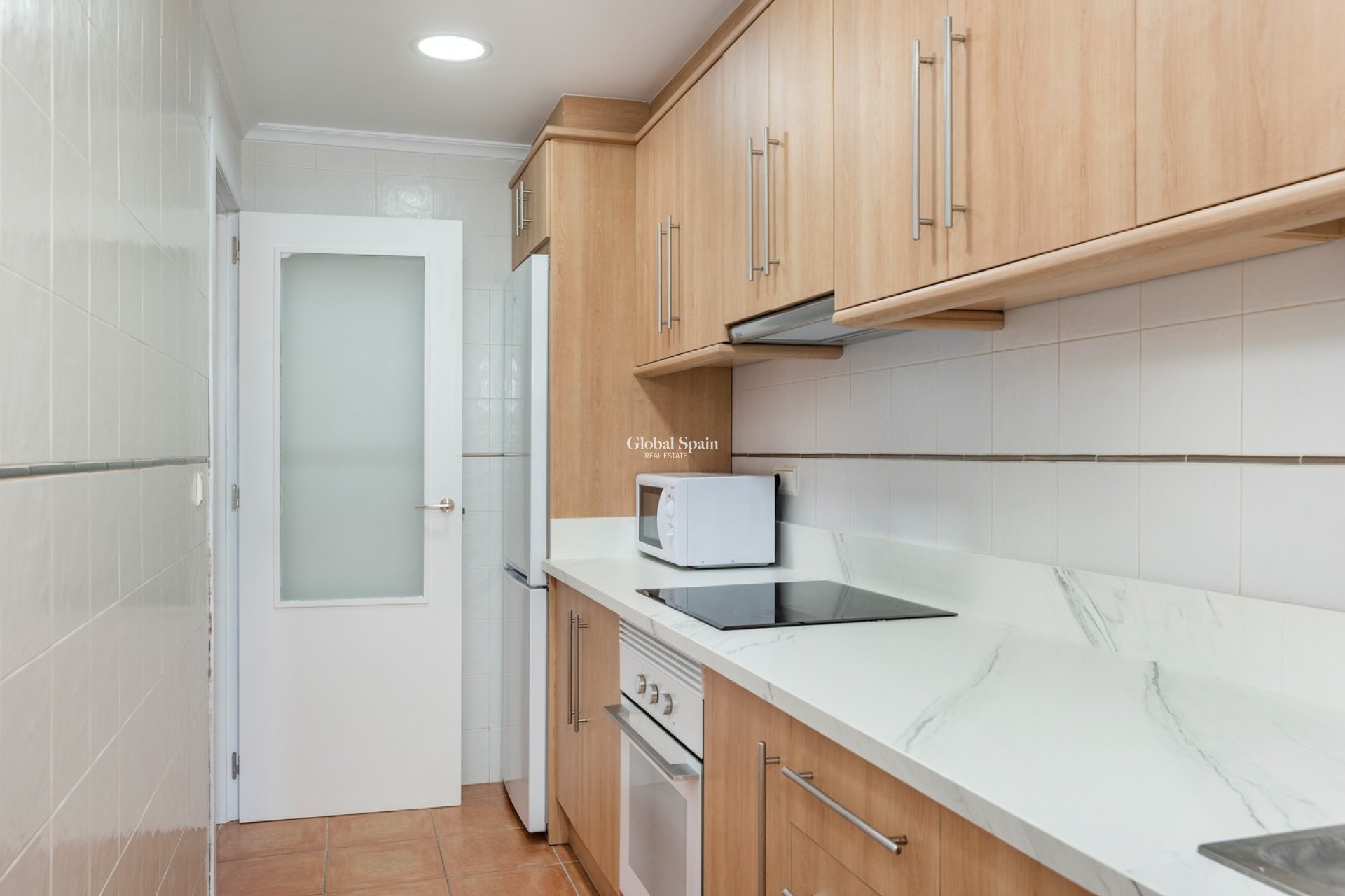 Resale - APARTMENT -
GUARDAMAR DEL SEGURA