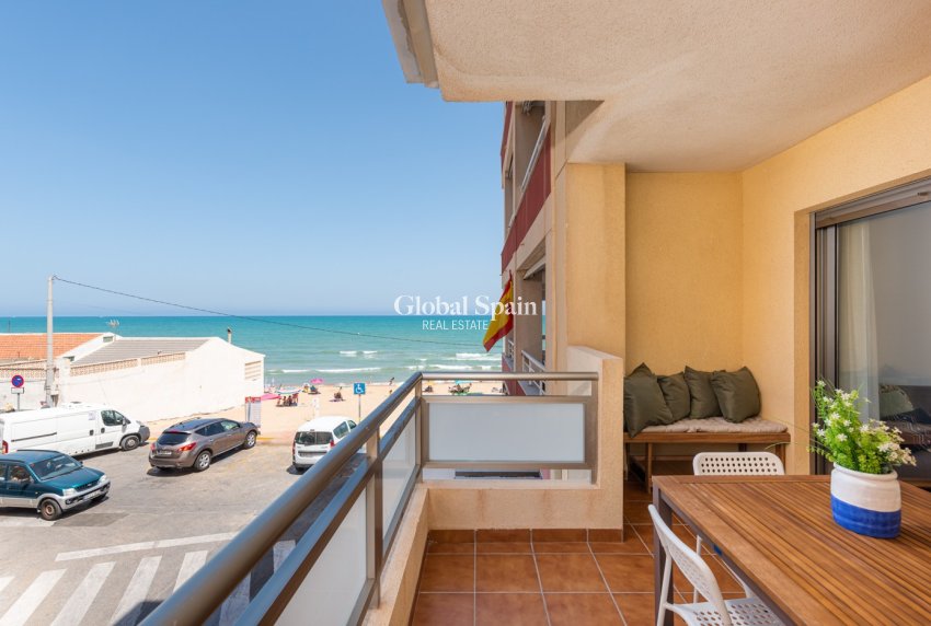 Resale - APARTMENT -
GUARDAMAR DEL SEGURA