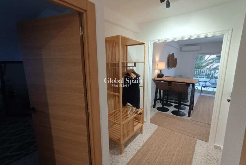 Resale - APARTMENT -
GUARDAMAR DEL SEGURA