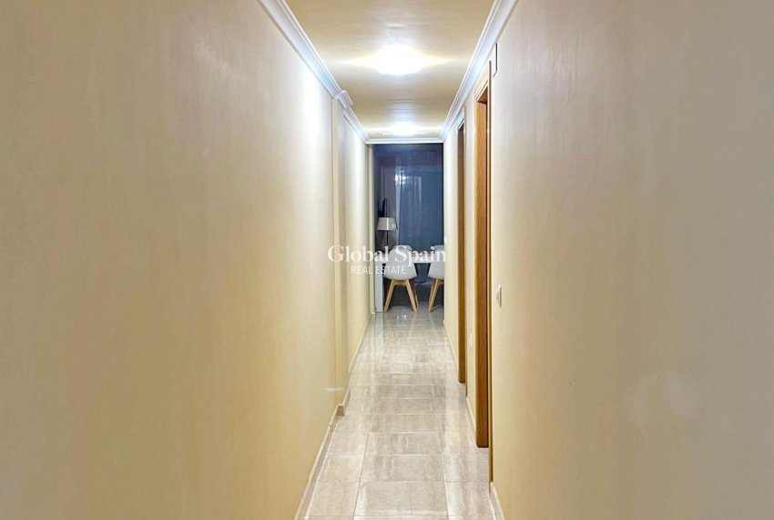 Resale - APARTMENT -
GUARDAMAR DEL SEGURA