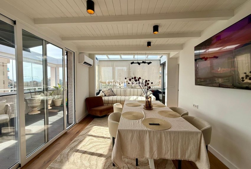 Resale - APARTMENT -
GUARDAMAR DEL SEGURA