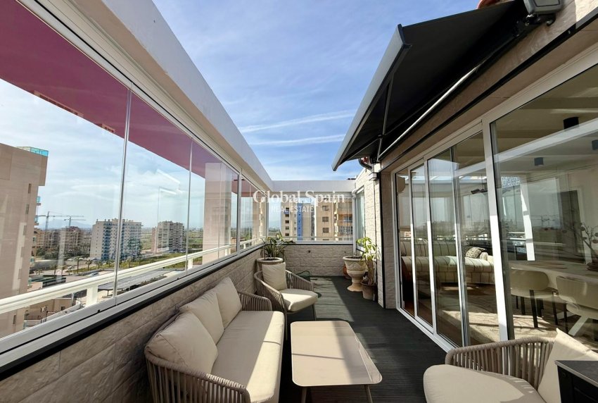 Resale - APARTMENT -
GUARDAMAR DEL SEGURA