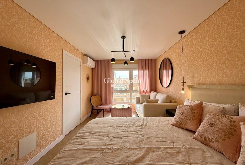 Resale - APARTMENT -
GUARDAMAR DEL SEGURA