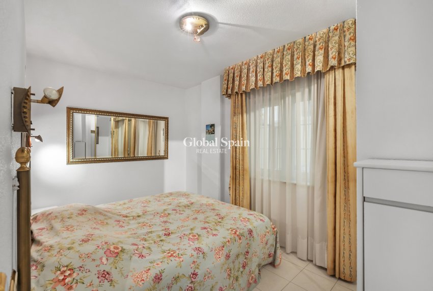 Resale - APARTMENT -
GUARDAMAR DEL SEGURA
