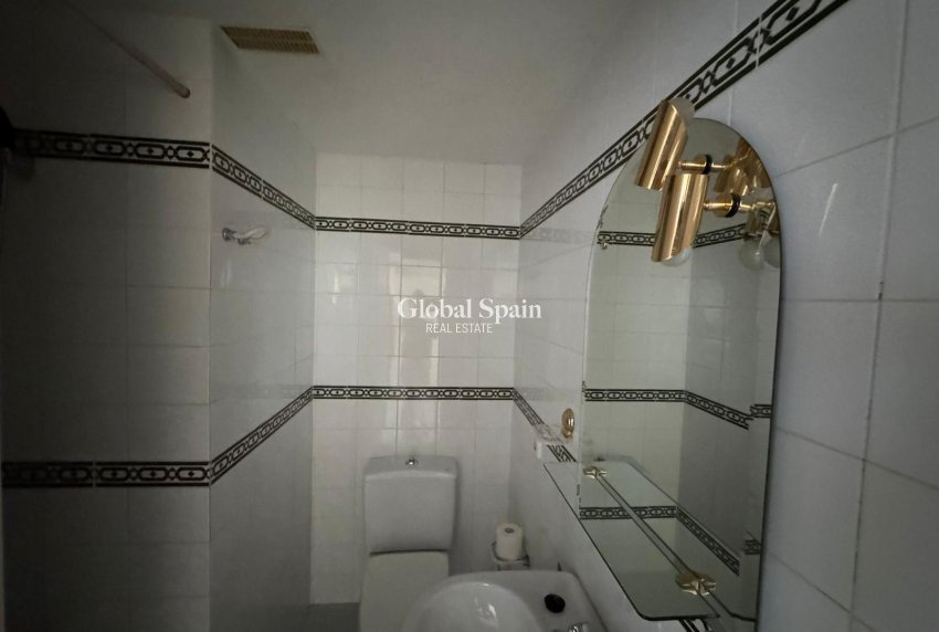 Resale - APARTMENT -
Illetas - optional location detail