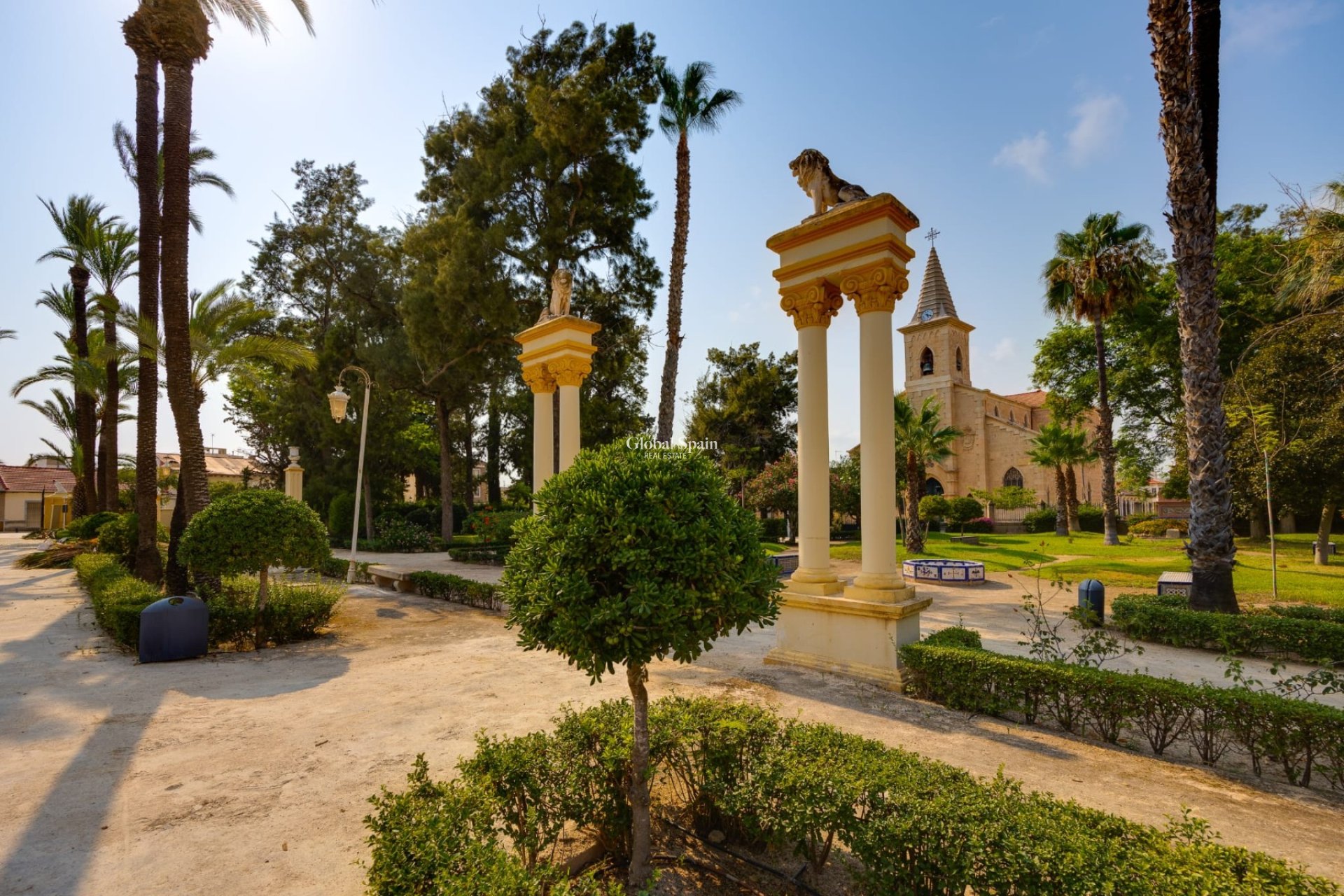 Resale - APARTMENT -
JACARILLA - Inland