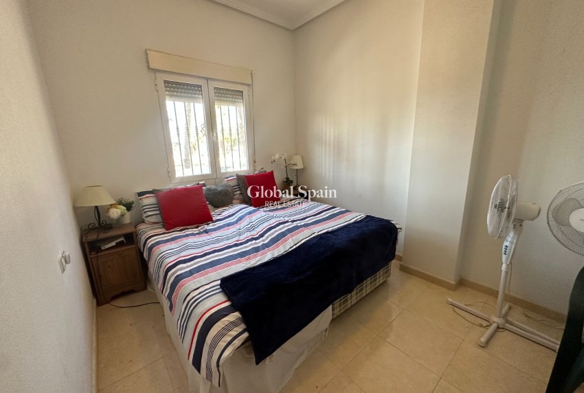 Resale - APARTMENT -
JACARILLA - Inland